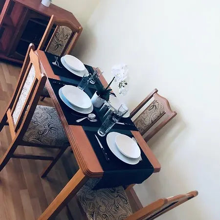 Kis Bagoly Apartman * Harkány