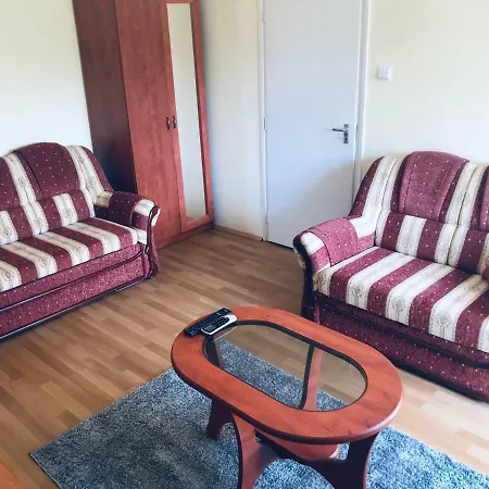 Kis Bagoly Apartman *